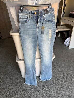 NWT Express Skyscraper Mid Rise Jeans 👖